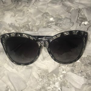 Guess Shades
